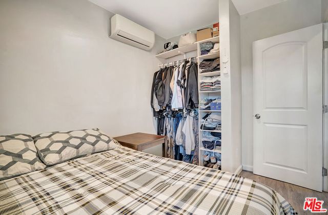 17527 Haynes Street, Van Nuys, CA 91406