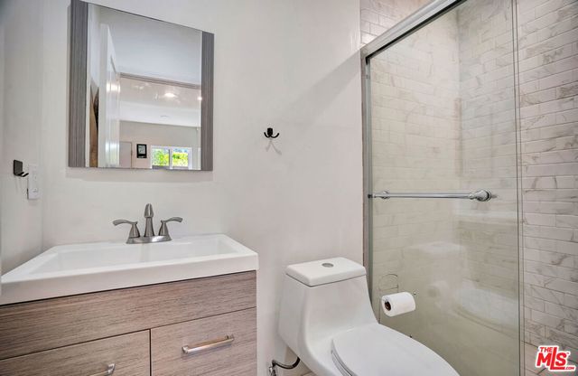 17527 Haynes Street, Van Nuys, CA 91406