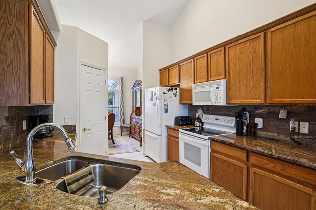 13116 GLENVIEW LANE, Grand Island, FL 32735