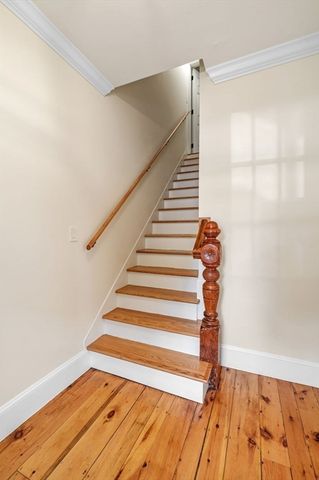 8 Cushing Street 2, Salem, MA 01970