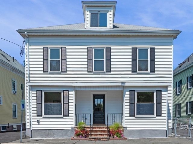 8 Cushing Street 2, Salem, MA 01970