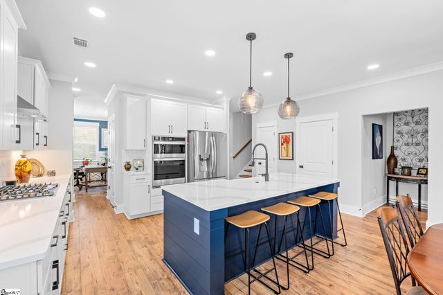 303 Encampment Boulevard, Simpsonville, SC 29681