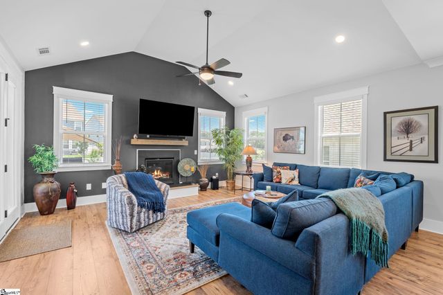 303 Encampment Boulevard, Simpsonville, SC 29681
