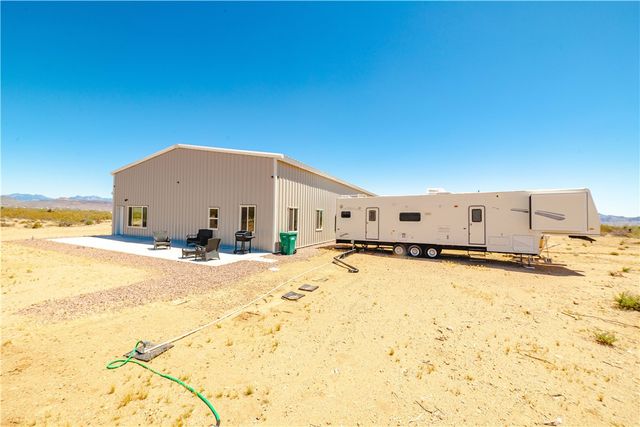 5730 W Golden Valley Drive, Golden Valley, AZ 86413