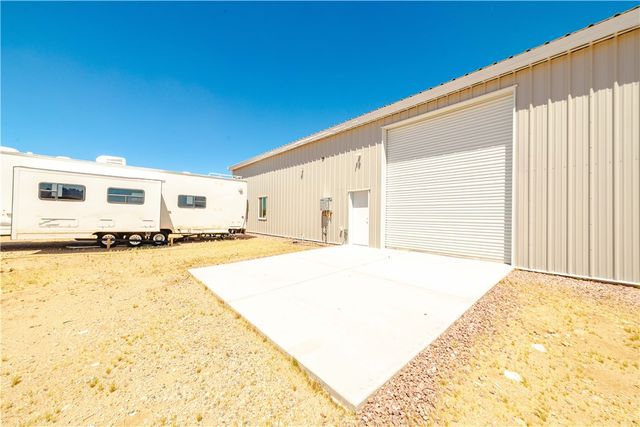 5730 W Golden Valley Drive, Golden Valley, AZ 86413