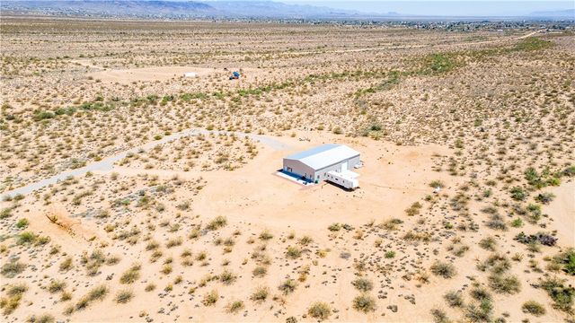 5730 W Golden Valley Drive, Golden Valley, AZ 86413