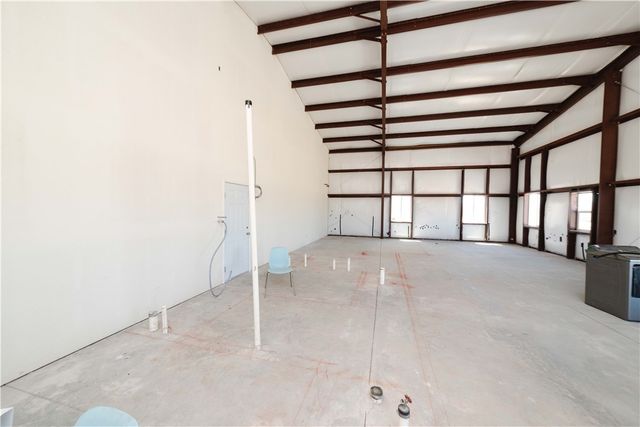 5730 W Golden Valley Drive, Golden Valley, AZ 86413