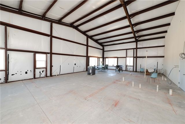 5730 W Golden Valley Drive, Golden Valley, AZ 86413