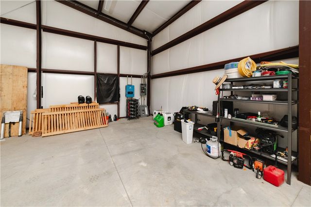 5730 W Golden Valley Drive, Golden Valley, AZ 86413