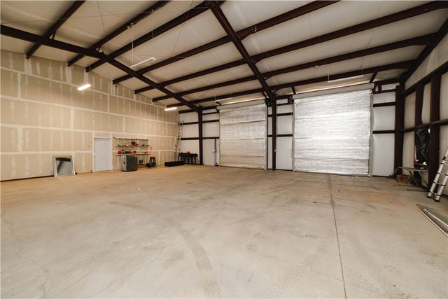 5730 W Golden Valley Drive, Golden Valley, AZ 86413