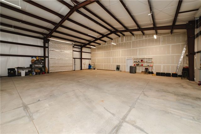 5730 W Golden Valley Drive, Golden Valley, AZ 86413