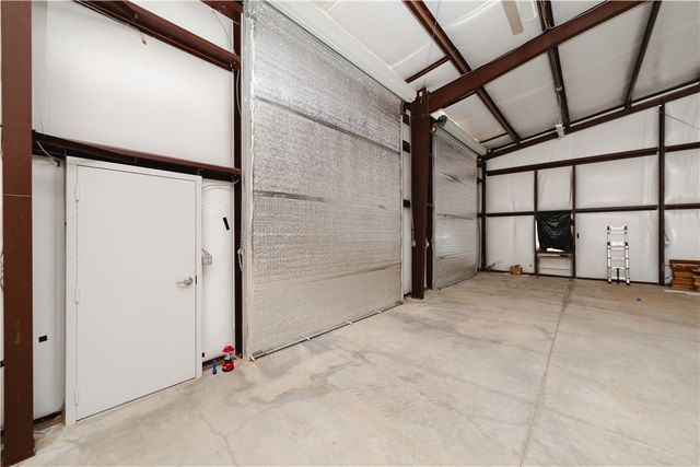 5730 W Golden Valley Drive, Golden Valley, AZ 86413