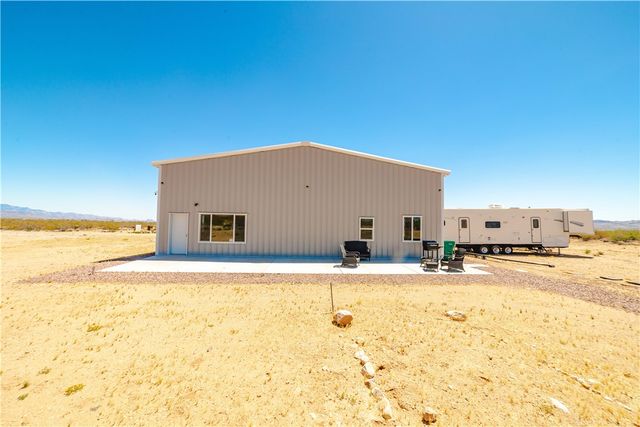 5730 W Golden Valley Drive, Golden Valley, AZ 86413