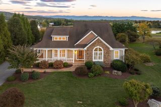 121 CLAREMONT AVE, Rockingham, VA 22801