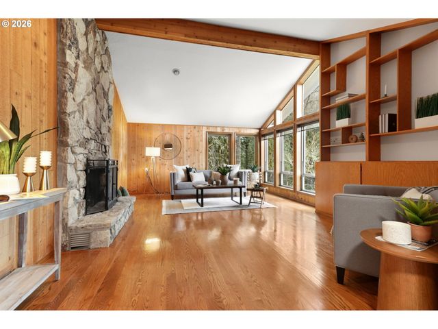 49950 Nw Mystic Dr, Forest Grove, OR 97116