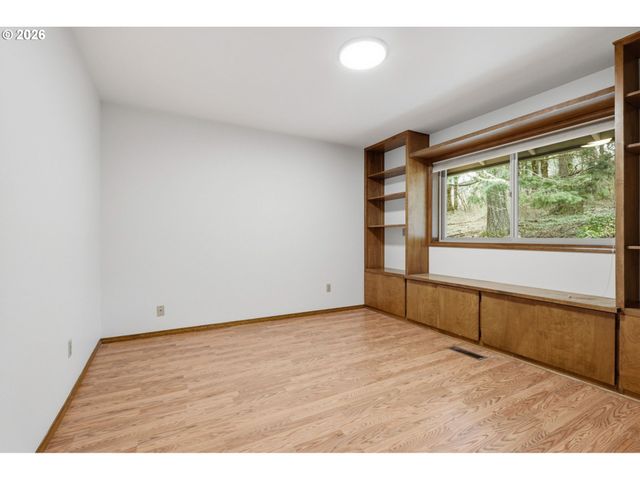 49950 Nw Mystic Dr, Forest Grove, OR 97116
