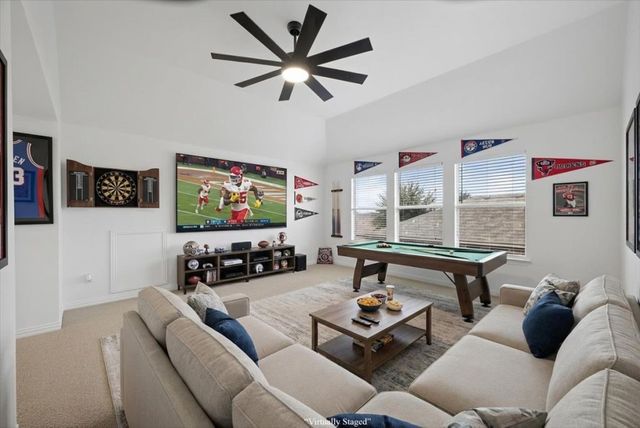 1420 Meadowlakes Drive, Azle, TX 76020