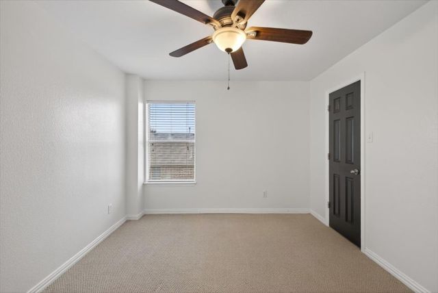 1420 Meadowlakes Drive, Azle, TX 76020