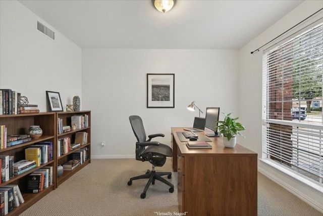 1420 Meadowlakes Drive, Azle, TX 76020