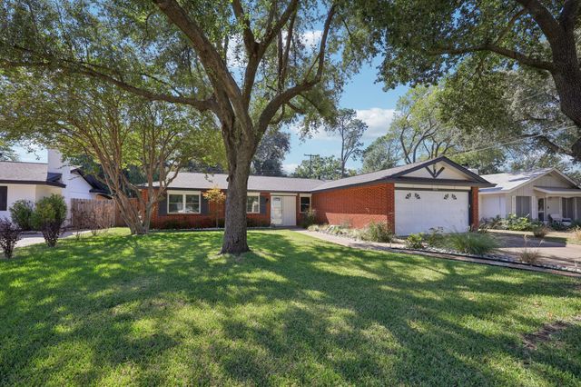 2604 Hollywood Drive, Arlington, TX 76013