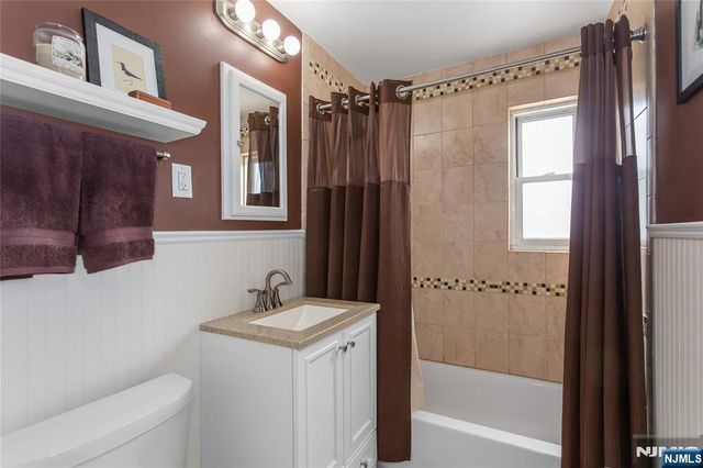 484 Crestwood Avenue 34, Hackensack, NJ 07601