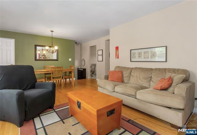 484 Crestwood Avenue 34, Hackensack, NJ 07601