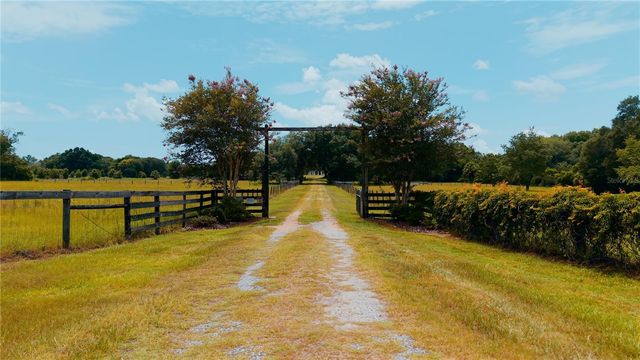 21341 HORSE RANCH ROAD, Mount Dora, FL 32757