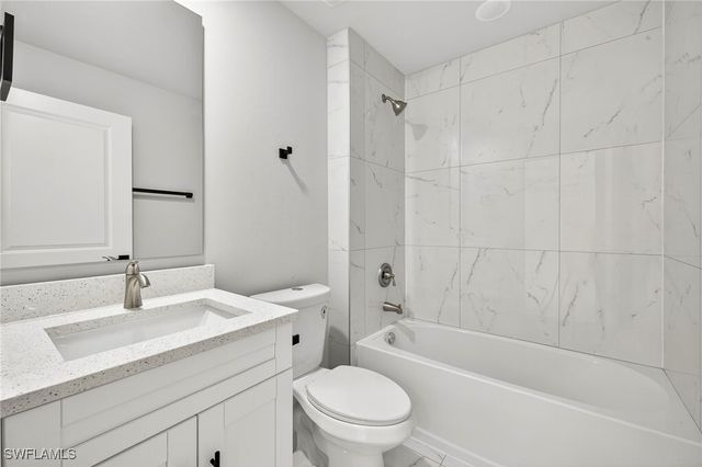 708 Lamar ST E, Lehigh Acres, FL 33974