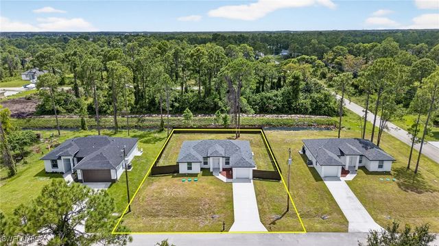 708 Lamar ST E, Lehigh Acres, FL 33974