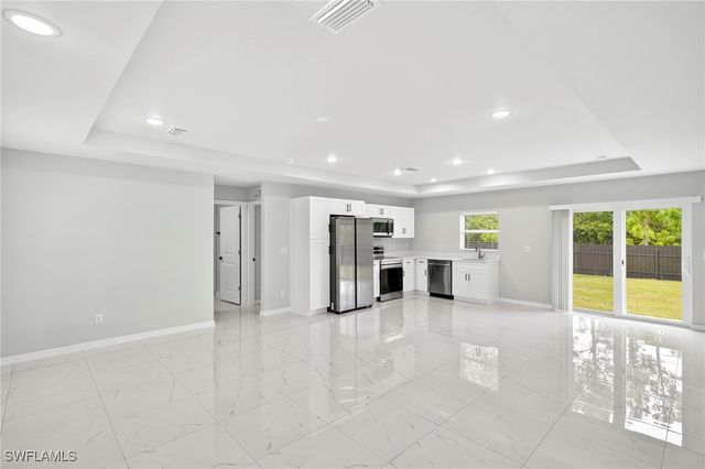 708 Lamar ST E, Lehigh Acres, FL 33974