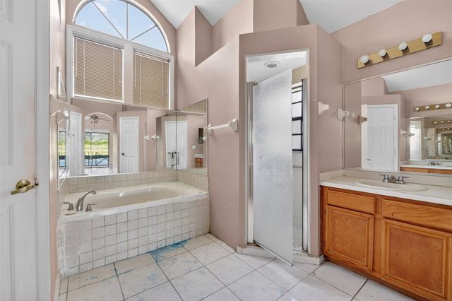 1006 N MAGEE CREEK COURT, Oviedo, FL 32765