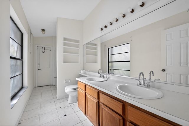 1006 N MAGEE CREEK COURT, Oviedo, FL 32765