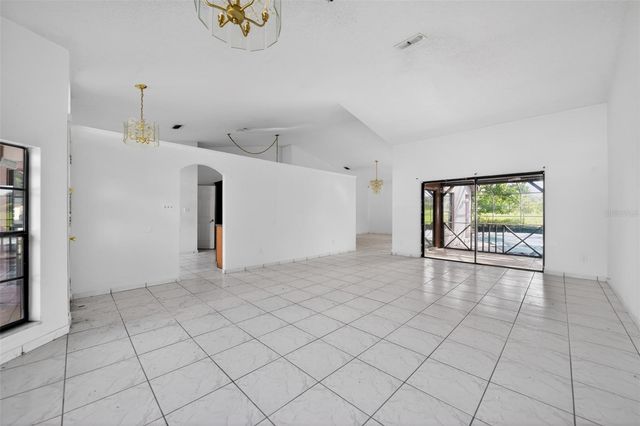 1006 N MAGEE CREEK COURT, Oviedo, FL 32765