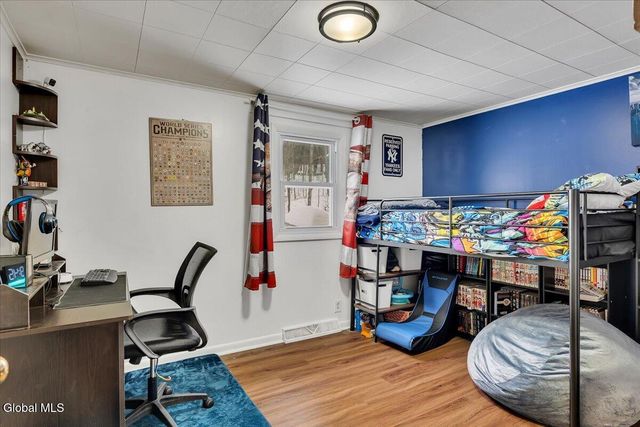 34 Shelterwood Road, Schodack, NY 12061