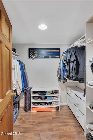 34 Shelterwood Road, Schodack, NY 12061