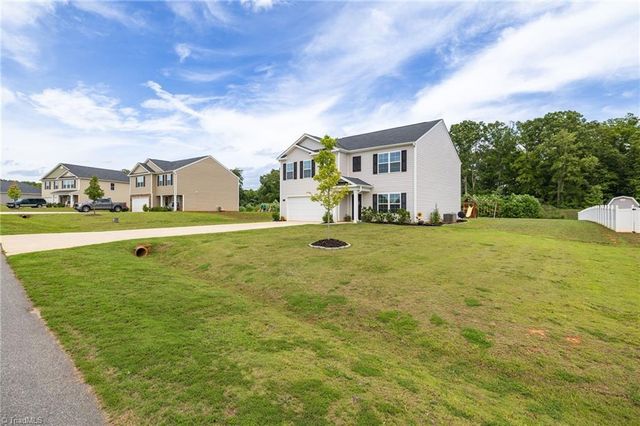 174 Culloden Drive, Mocksville, NC 27028