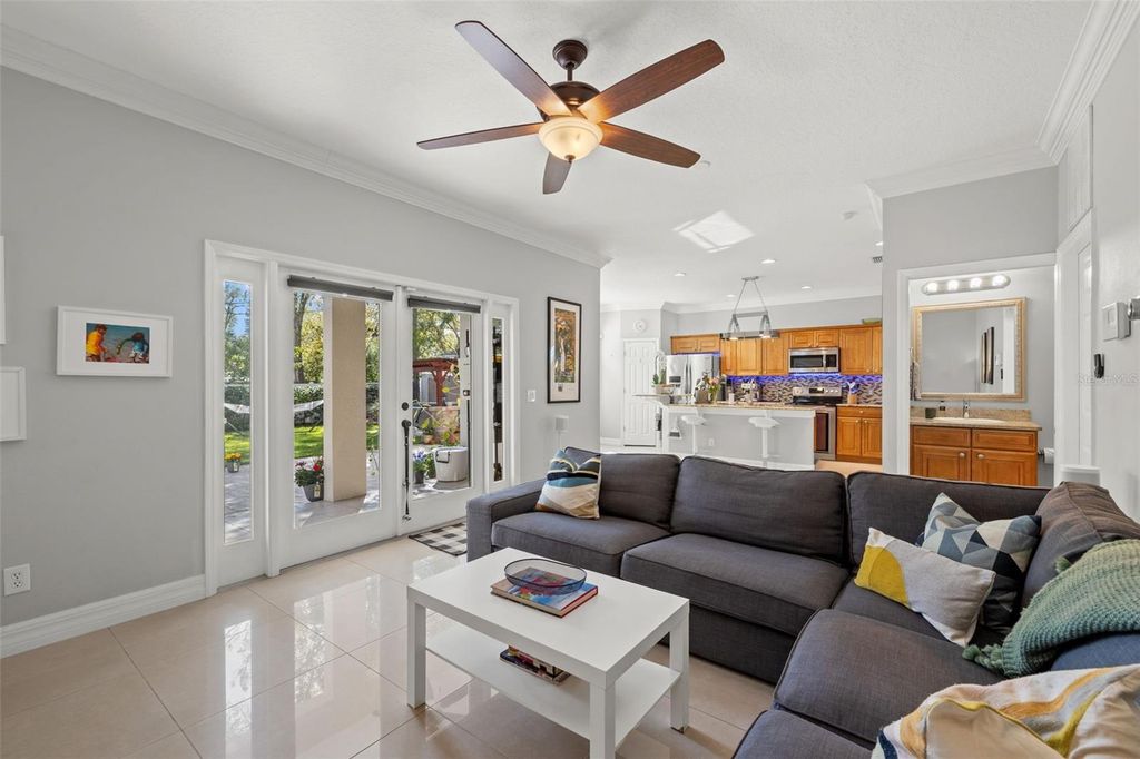 Image 10 of property listing at 1804 W ERNA DRIVE, Tampa, FL 33603