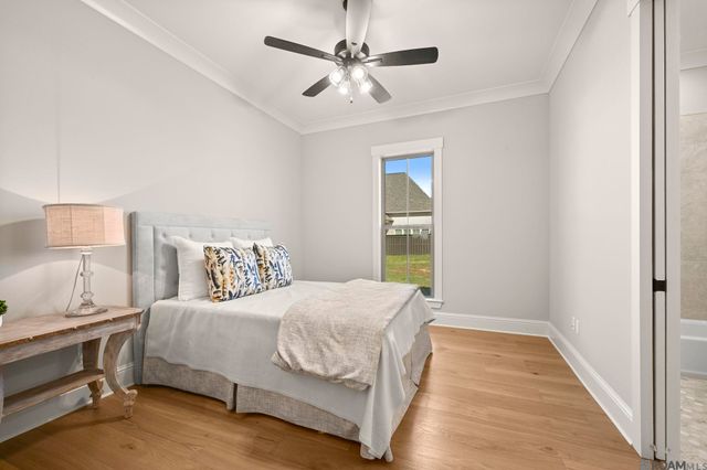 13733 Sweet Cherry Dr, Baton Rouge, LA 70810