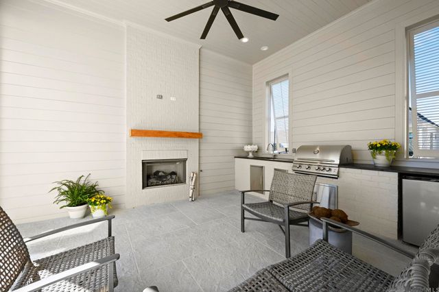 13733 Sweet Cherry Dr, Baton Rouge, LA 70810