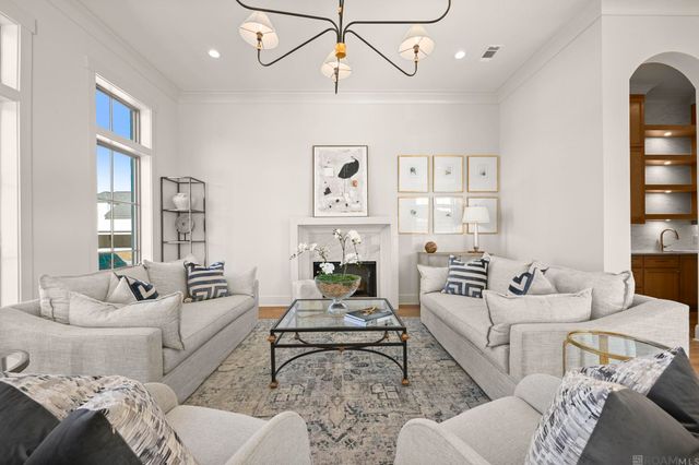 13733 Sweet Cherry Dr, Baton Rouge, LA 70810