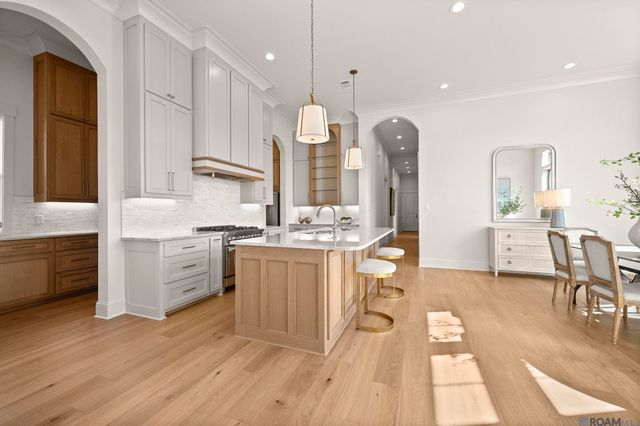 13733 Sweet Cherry Dr, Baton Rouge, LA 70810