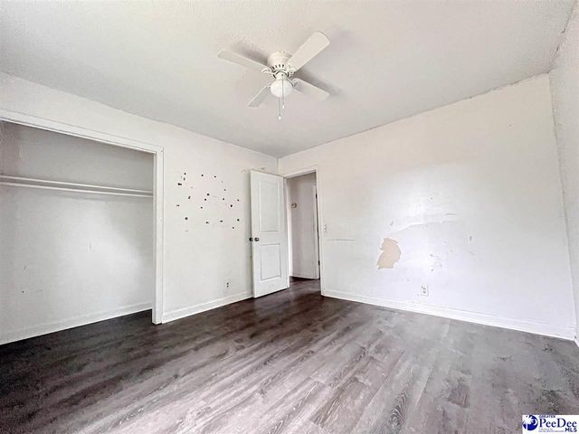 304 E Suena Dr, Florence, SC 29505
