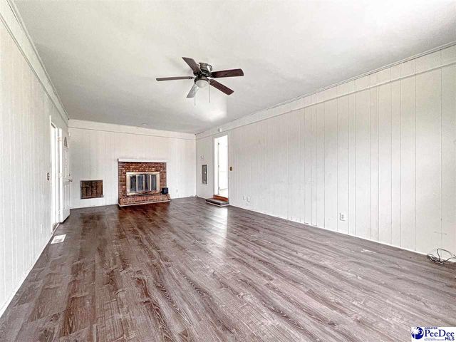 304 E Suena Dr, Florence, SC 29505
