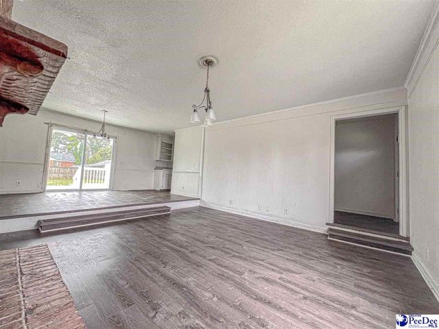 304 E Suena Dr, Florence, SC 29505