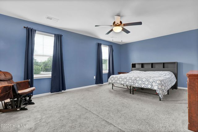 178 Everett Yopp Drive, Sneads Ferry, NC 28460