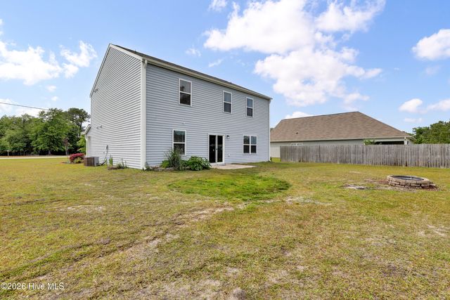 178 Everett Yopp Drive, Sneads Ferry, NC 28460