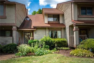 250 Misty Point LN, Newport News, VA 23603