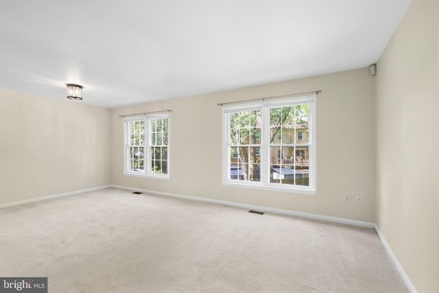7378 JIRI WOODS CT, Springfield, VA 22153