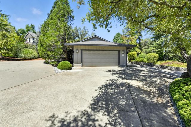 2709 Green Glen Rd, Cameron Park, CA 95682