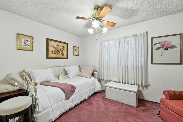 2709 Green Glen Rd, Cameron Park, CA 95682